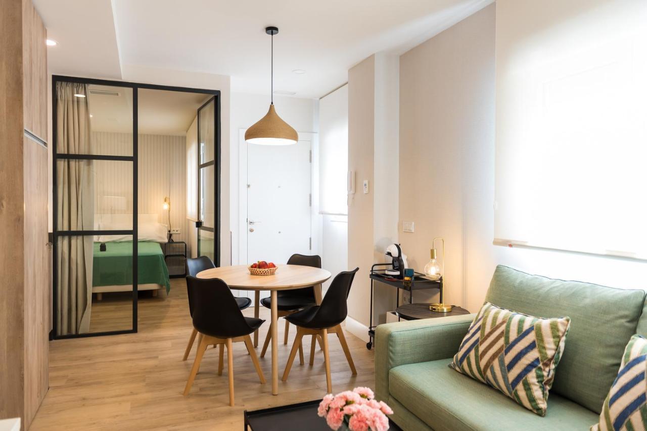 Appartement Treetriana à Séville Extérieur photo